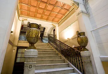 Hostel Palace Guesthouse *